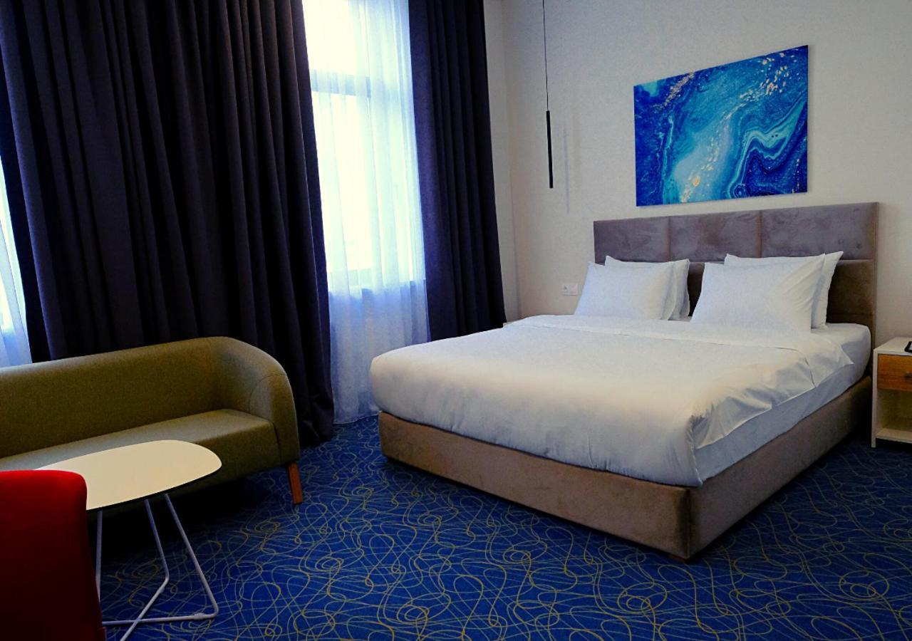 Add Hotel אלמטי מראה חיצוני תמונה